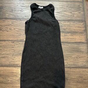 Elegant Black Sleeveless Dress
